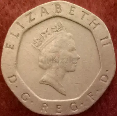 A collection of rare coins 90th مجموعة عملات نادرة من حقبة التسعينات