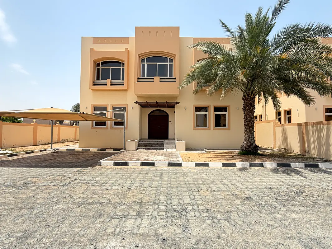 Super excellent huge 5BR villa with yard available for rent in Khalifa City