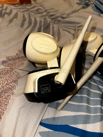 4 pieces Wireless Outdoor/Indoor IP Security Camera with Dual Antennas (Used)