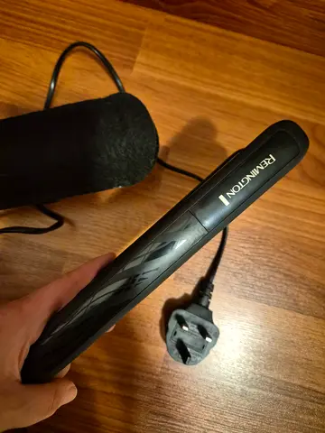 Remington flat iron