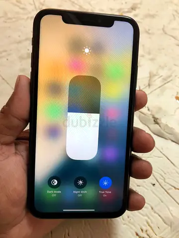 iphone xr 64 gb storage sim working wifi working