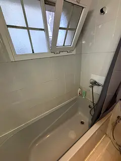 Room for rent, en suite bathroom, Jumeirah 3