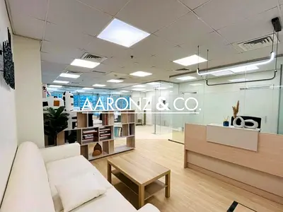 CANAL VIEW | FULLY FURNISHED | BRIGHT OFFICE