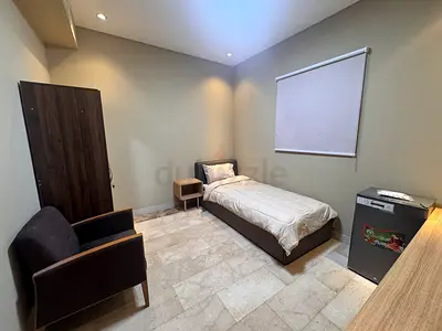 NO COMMISSION - FURNISHED PRIVATE ROOM WITH OWN WASHROOM FOR MONTHLY RENT IN DISTRICT 13