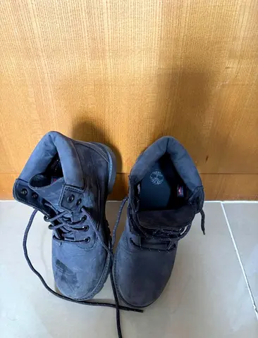 Kids size: EU 35 shoe