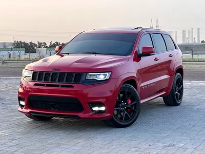 Jeep Grand Cherokee 2017 SRT V8 6.4L GCC Limited Edition Full option Super clean car