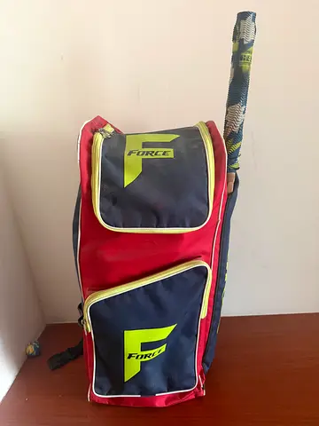Cricket kit (price negotiable)