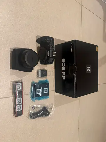 Canon RP mirrorless camera with Mount Adapter EF - EOS R