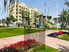 🔥 Spacious 2BHK for Sale in Emirates City – Building B19 🔥