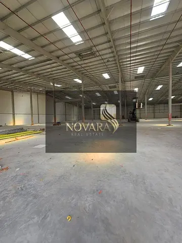 A spacious warehouse with a total area of ​​95,207 square feet is available in a strategic location within the new industrial area of ​​Umm Al Quwain.