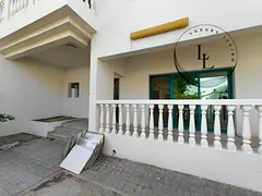 Luxurious and spacious 3bhk duplex villa, central AC.
