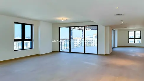Luxury 6BR | Penthouse for Sale | La Sirene
