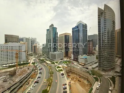 FAMILY BUILDING || READY TO MOVE || NEAR METRO