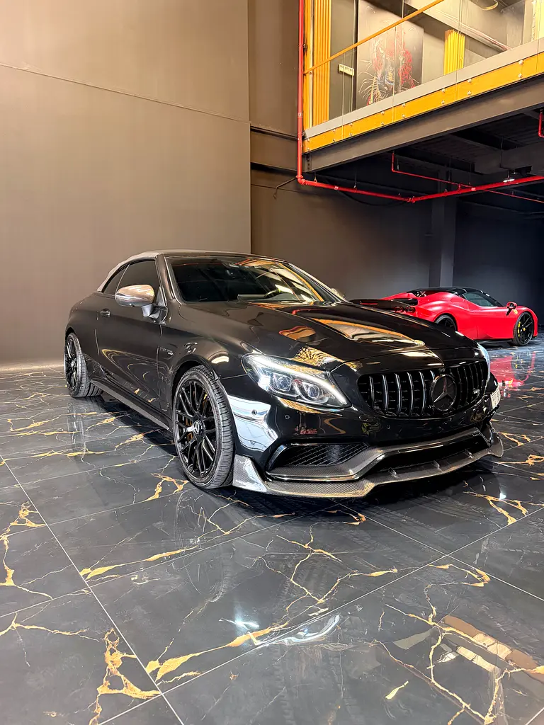 Mercedes-Benz C-Class 2018 — photo 1 of 18