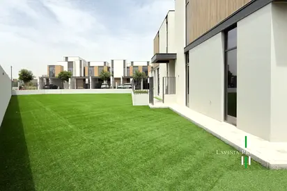 HUGE PLOT 4 BHK VILLA | VACANT | PRIME LOCATION