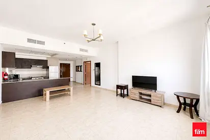 Vacant | Modern Living In Jvt Skyline Area | Rtm