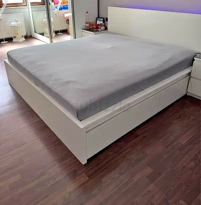 Ikea King White MALM bed frame including Ikea King mattress