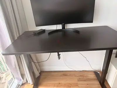 Adjustable Black Standing Desk — Good Condition