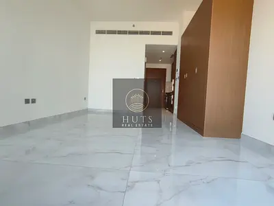 بحالة ممتازة | بدون تبريد | شيكات متعددة | غير مفروش