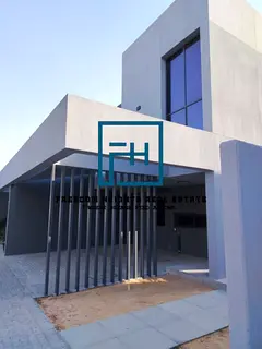 3BED CORNER | FREEHOLD | PRIME LOCATION