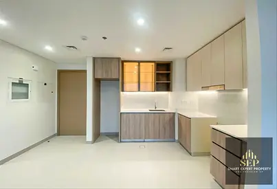 Vacant 1BR | Spacious Layout | Park Field
