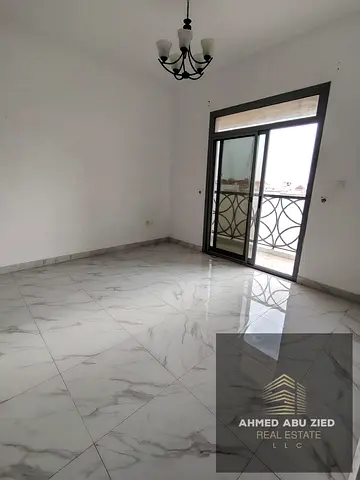 ارقي وافضل غرفتين وصاله - تكيف مركزي-مساحه كبيره-بلكونه اطلاله مفتوحه-قريبه من المولات التجاريه -سعر مميز جدا- لتسهيل الدفع - في منطقه مخدمه بالكامل