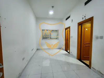 6 CHEQUES CLOSE KITCHEN CENTRAL AC & GAS 1 MIN WALKING DISTANCE TO METRO