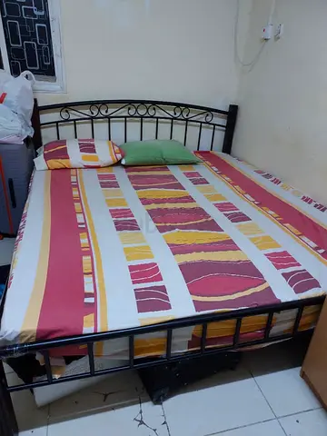 Metal Double Bed Frame with Mattress (Queen/Double) - Good Condition