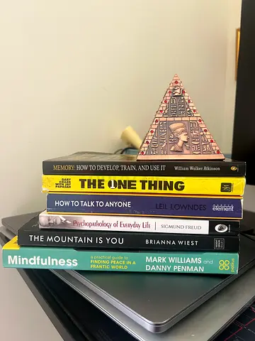 Bundle: Mindfulness, The One Thing, How to Talk to Anyone + 4 more