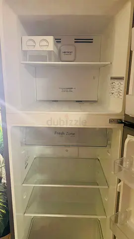 Hisense Stainless Steel Top Freezer Refrigerator - Excellent Condition