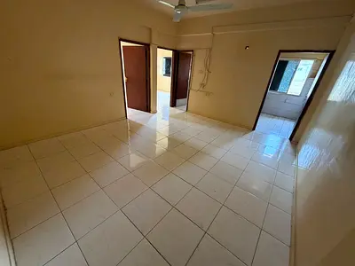 شقة غرفتين وصالة في النعيمية 2، 1 حمام، بدون تكييف ومصعد، 35 ألف على 6 دفعات، مناسبة موظفين أو شيرنج