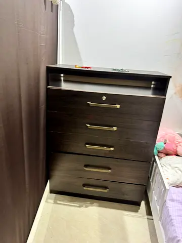 Dark Wood 5-Drawer Dresser with Top Shelf - Good Condition