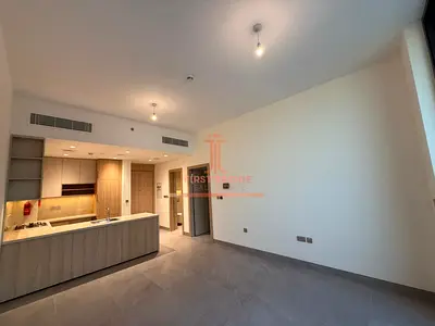 Mid Floor | JGE 1 & Pool View | Vacant