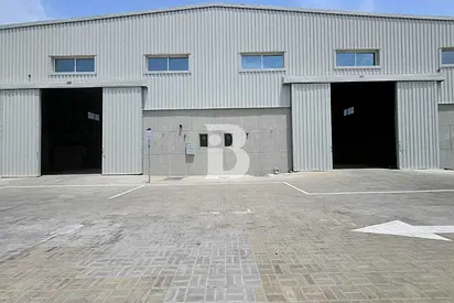 Road-Facing Perfect for Automotive Workshop