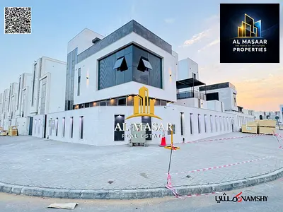 Corner villa with private pool, internal elevator, freehold ownership. Price includes water, electricity, elevator, and central air conditioning.