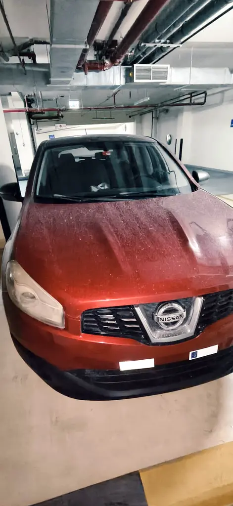 Nissan Qashqai 2013 — photo 1 of 5