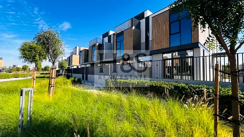 3 Bed TH l Brand New l Single Row