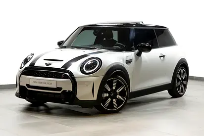 MINI Convertible JCW (REF NO# 150587)