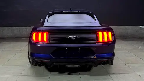 Ford Mustang Ecoboost 2020 - American Specs - GCC Stock