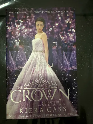 The Crown by Kiera Cass (Hardcover/Used)