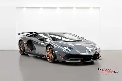 2019 LAMBORGHINI AVENTADOR SVJ 1 of 900 / 20 INCH / CARBON FIBRE