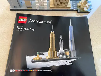 LEGO Architecture 21028 New York City - Instruction Manual and Model