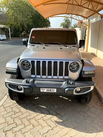 Jeep wrangler sahara