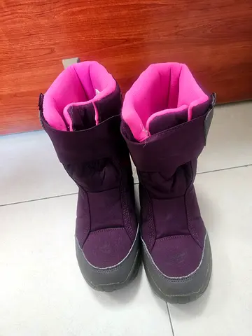 Winter boots for snow