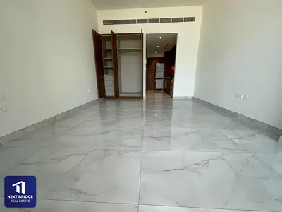 Ready-to-Move-In Studio | Prime Location