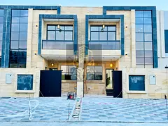Townhouse for rent in Al Heliu 2, first tenant, 5 master beds, majlis &amp; hall, large yard, 2550 s