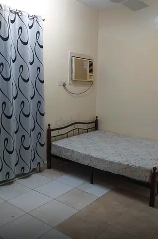 Room for Rent in Bur Dubai