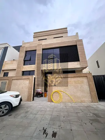 للبيع فيلا في الحوشي الشارقه