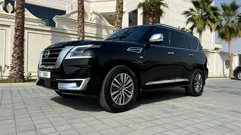 Nissan Patrol LE Platinum Big engine 2020 - GCC Specs, Full service history.
