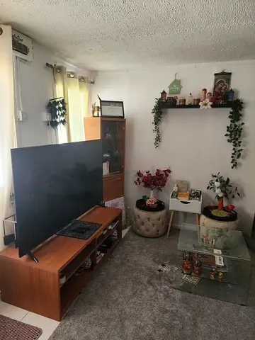 Indian/Sri Lankan catholic female only!! Small Private Room Available with attached outdoor wahsroom